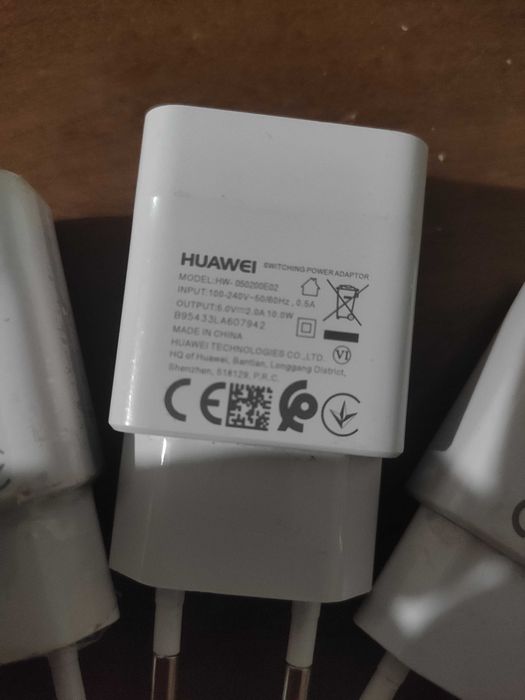 Зарядний пристрій 5v 2A до планшету Huawei hw050200e02