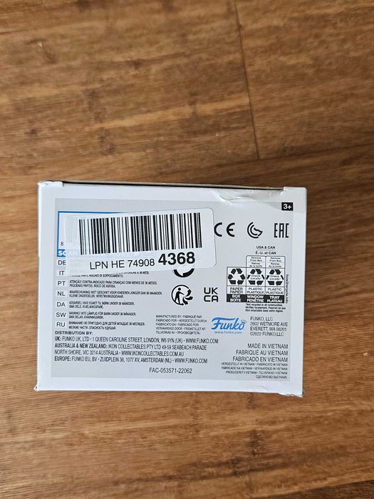 Funko pop 990 Doctor Doom Mechstrike Monster Hunter