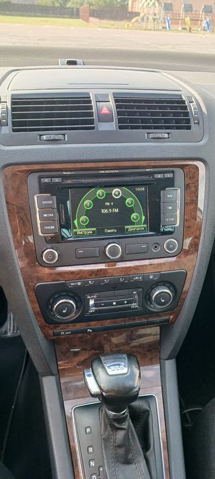 Skoda 1.4 tsi avtomat 2012