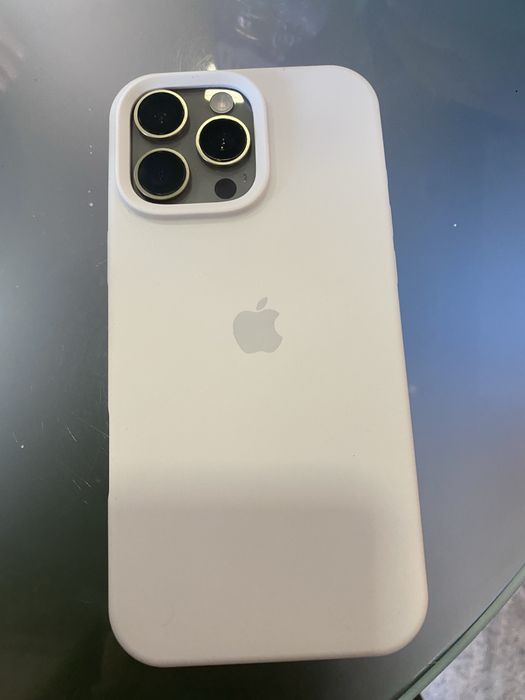 2 capas de iphone originais