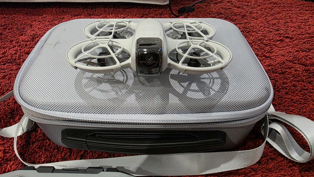 DJI NEO fly more combo