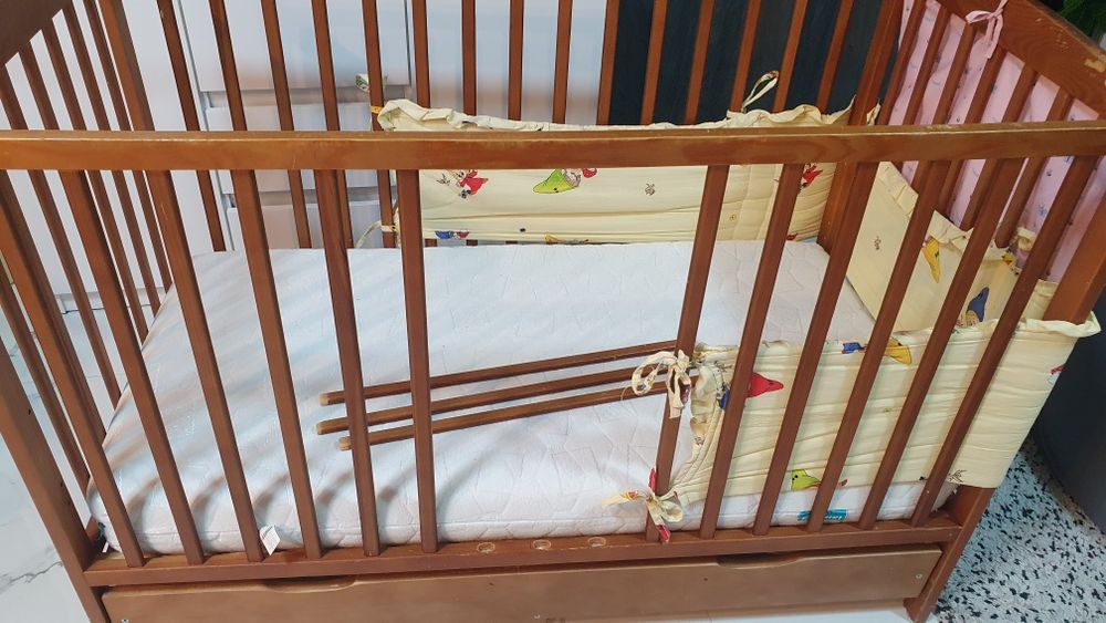 REZERWACJA Łóżeczko z szufladą prześcieradła poduszka kocyk kołdra dzi