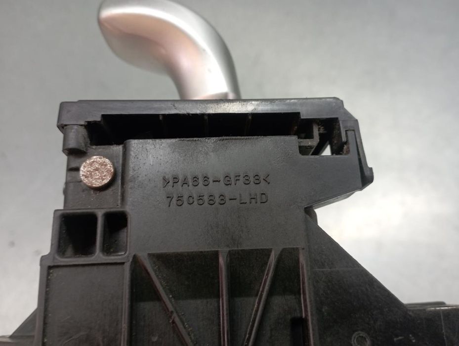 Seletor caixa velocidades TOYOTA Auris Touring Sports (_E18_)