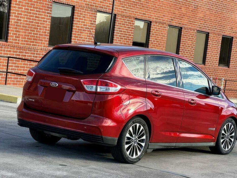 Ford C-Max      2018