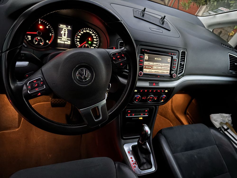 VW Sharan 2.0 TDI Highline DSG