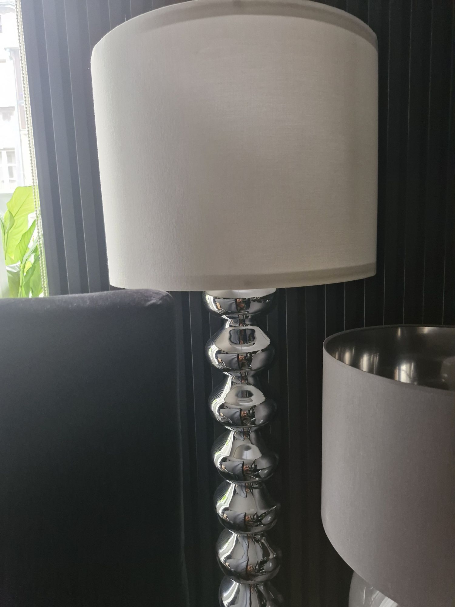 Sprzedam lampe glamur stojącą