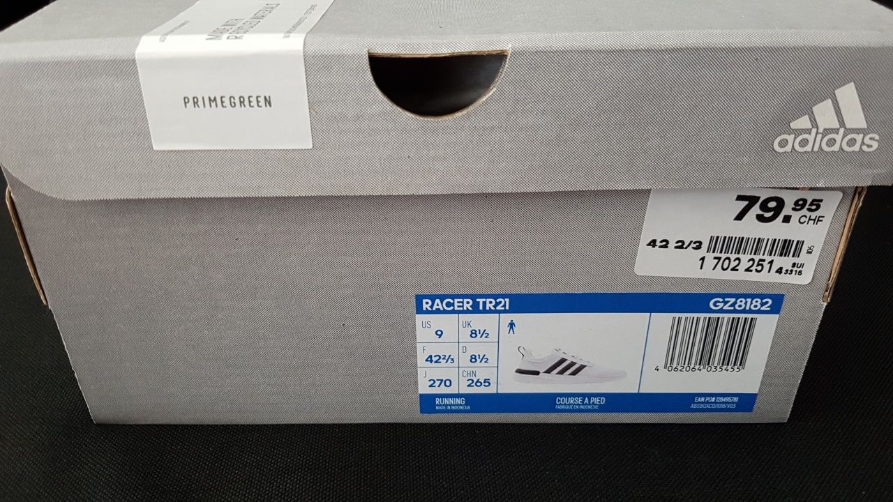 Легкие и мягкие кроссовки Adidas RACER 41,42р оригинал.