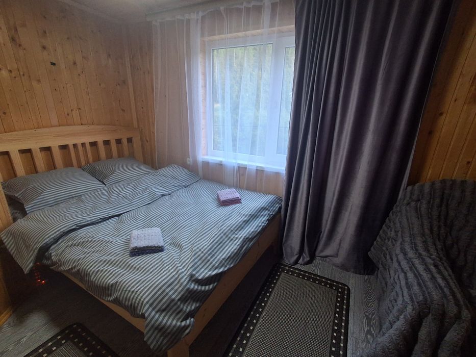 Відпочинок в Карпатах (Яремче) . Котедж в Карпатах "Затишний Куточок"