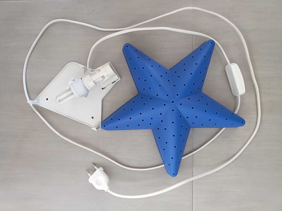 Candeeiro IKEA estrela