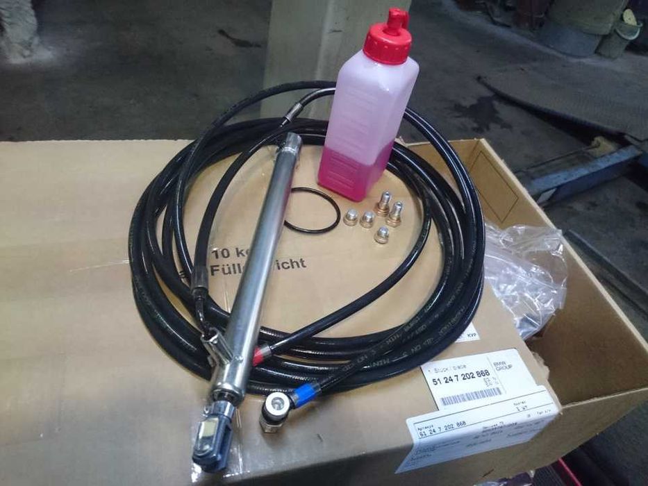 Привід Амортизатор Циліндр кришки багажника bmw7 e65,e38