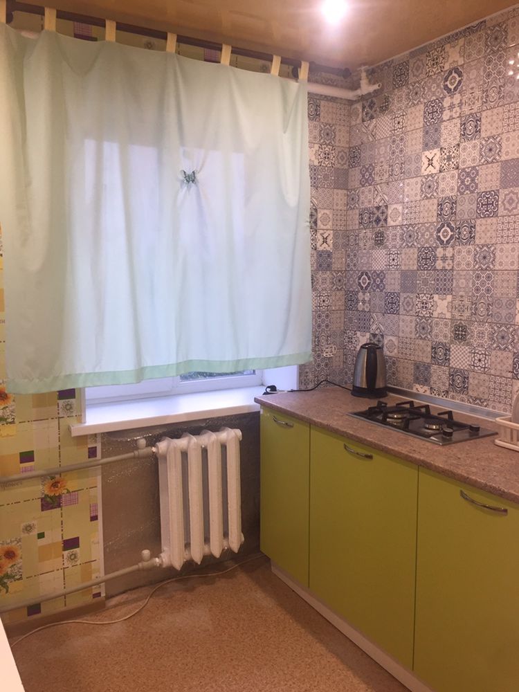 Подобово ТРЦ Київ, пл. Зигіна, київський ж/д, центр