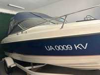 Продам катер Bayliner 210 - cu Двигун MerCruiser 5.0 L