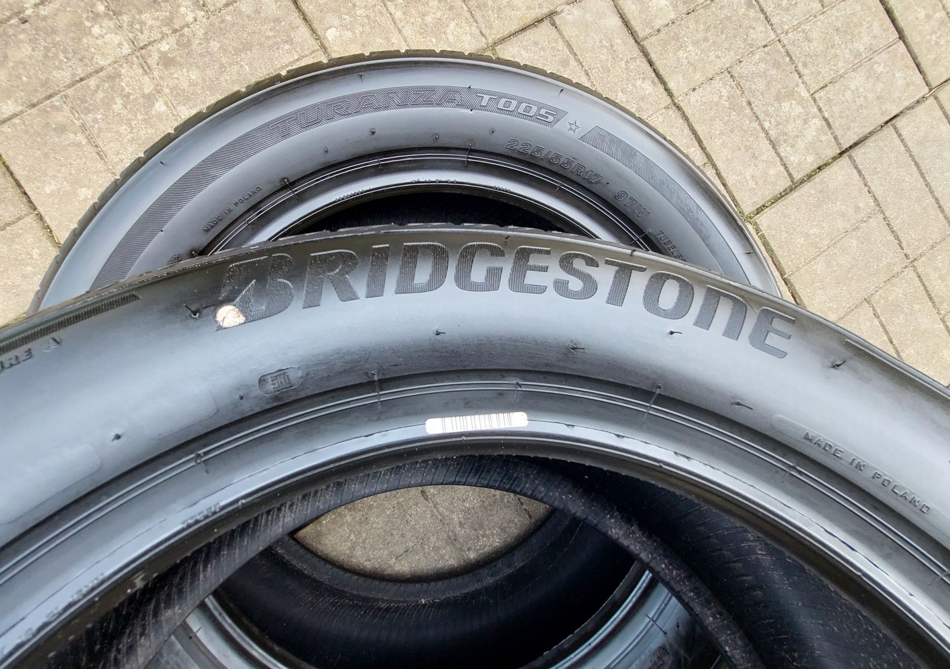 Шини 4шт Нові  r17 225-55 Bridgestone  2020рік