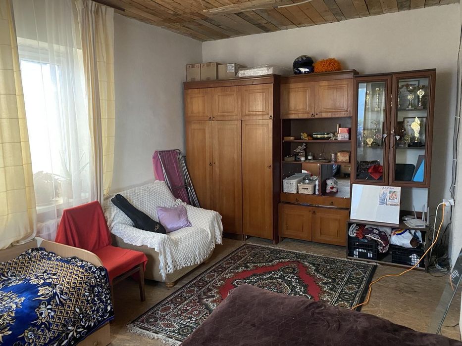 Продам будинок на Таращанському масиві