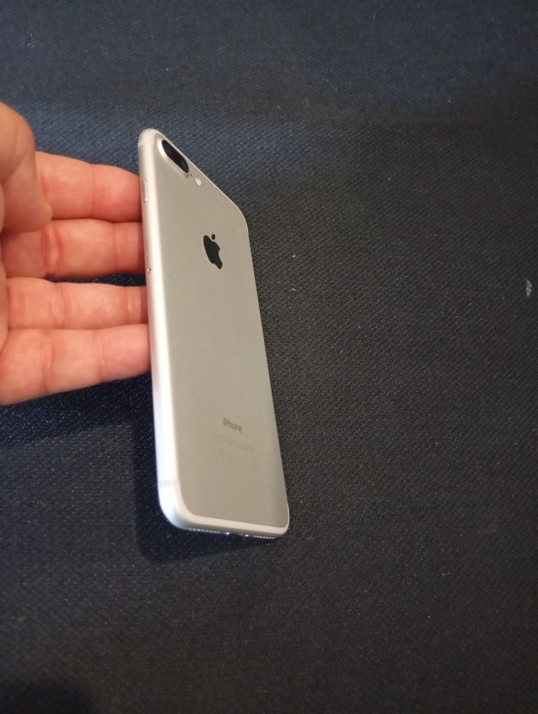 iPhone 7 PLUS Prata.  128Gb