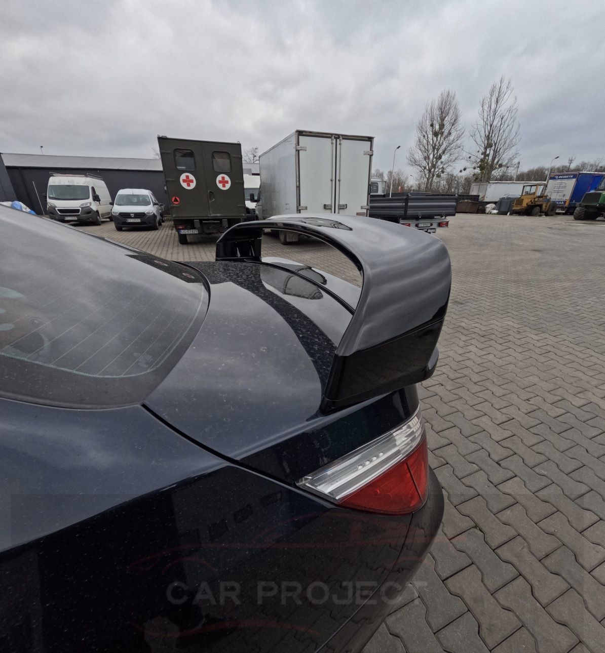 BMW E60 Lotka Duża Spojler GT Class Czarny Połysk