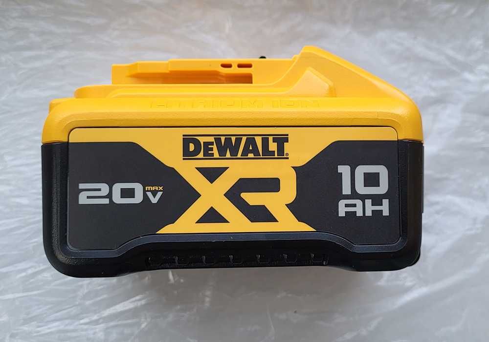 Нова оригінальна батарея 23 року DeWalt XR DCB210 20v 10Ah акумулятор