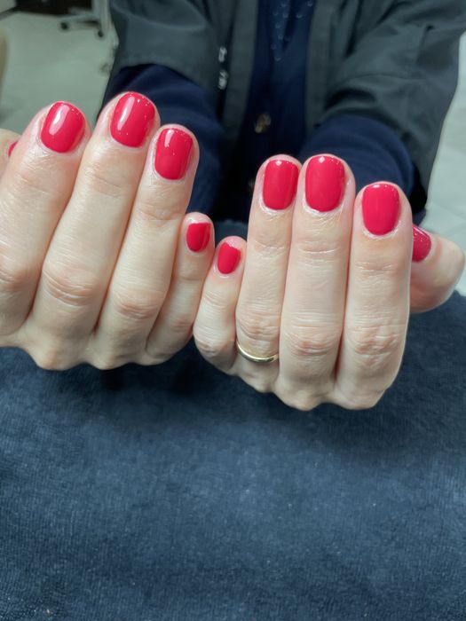 Unhas de Gel, verniz gel, acrilico e manicure e pedicure normal