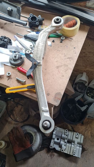 Полуось в сборе,Рычаги,стартер, компрессор кондиционера, плаНиссан Рог