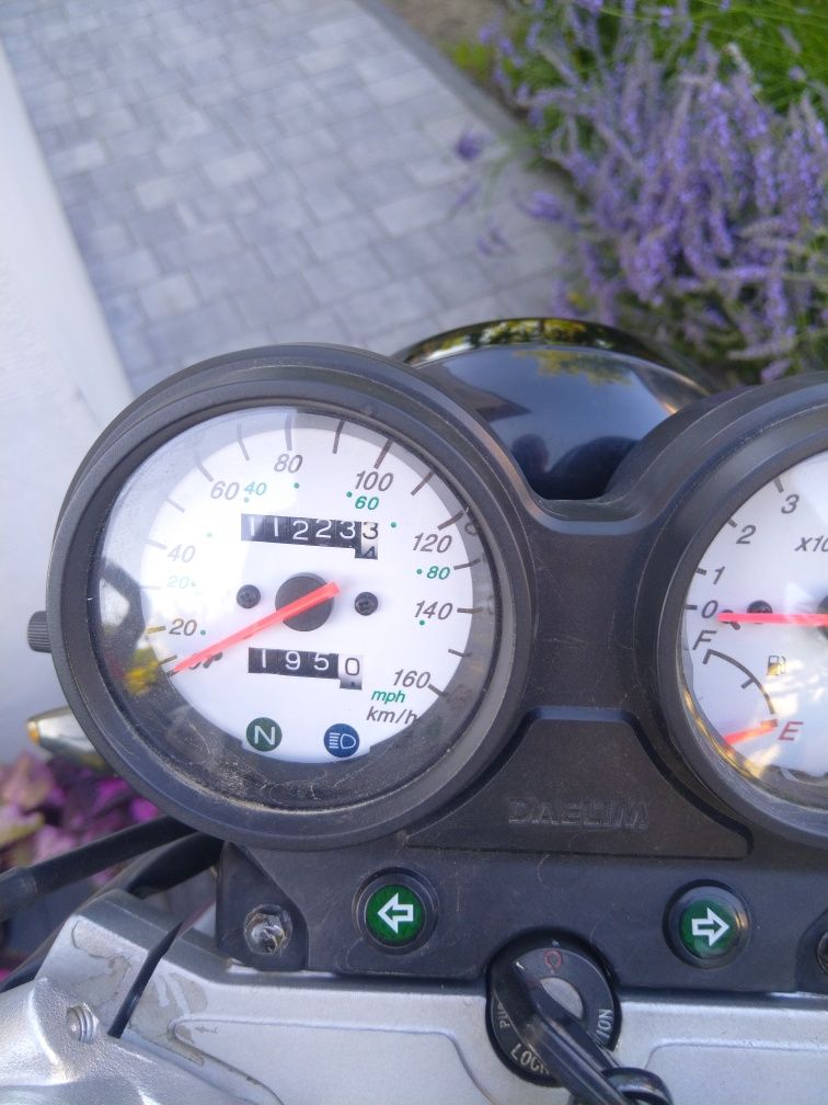 Daelim Roadwin 125 niski przebieg.