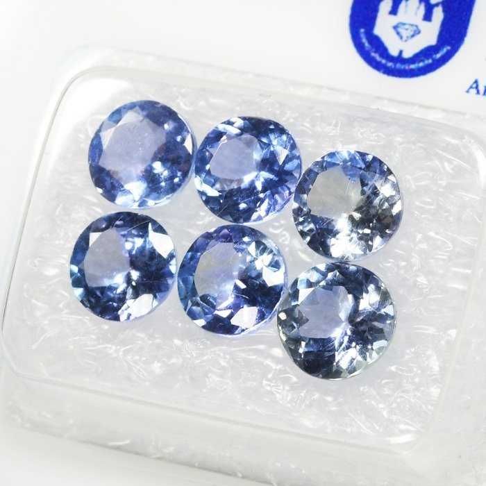 Azul púrpura claro a azul púrpura Tanzanita - 3.99 ct