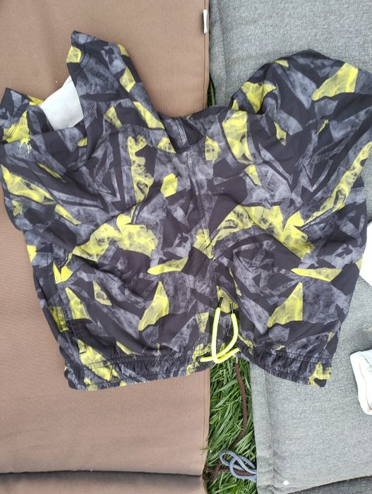 Zestaw strojów kąpielowych dla dzieci