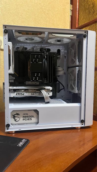 Игровой белый пк