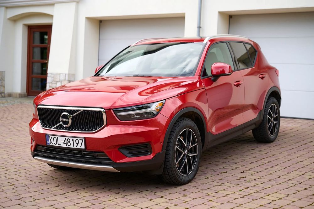 Volvo XC 40 Stan perfekcyjny, wnętrze jak nowe! 4x4 250KM