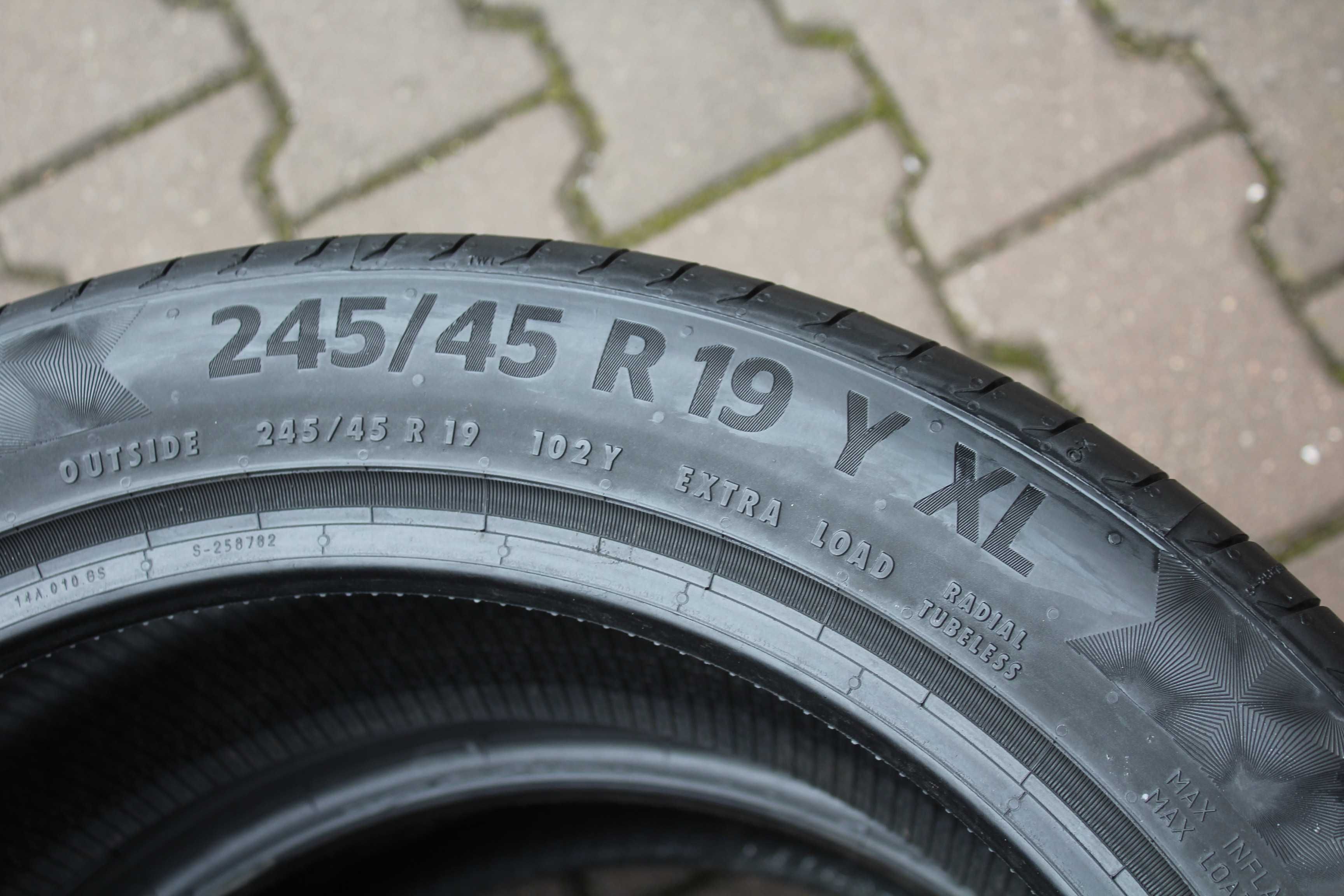 245 45 R19 Continental Premium Contact 6