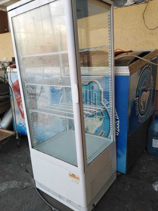 Холодильная настольная  витрина FROSTY RT - 98L