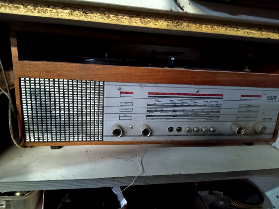 UNITRA Sudety radio z gramofonem