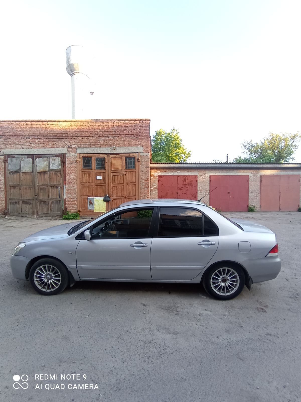 Продам Mitsubishi lancer 2005 1,6 гбо