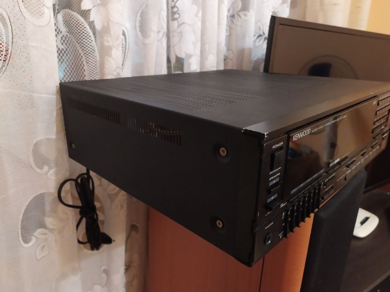 Усилитель Kenwood KR-V86R
