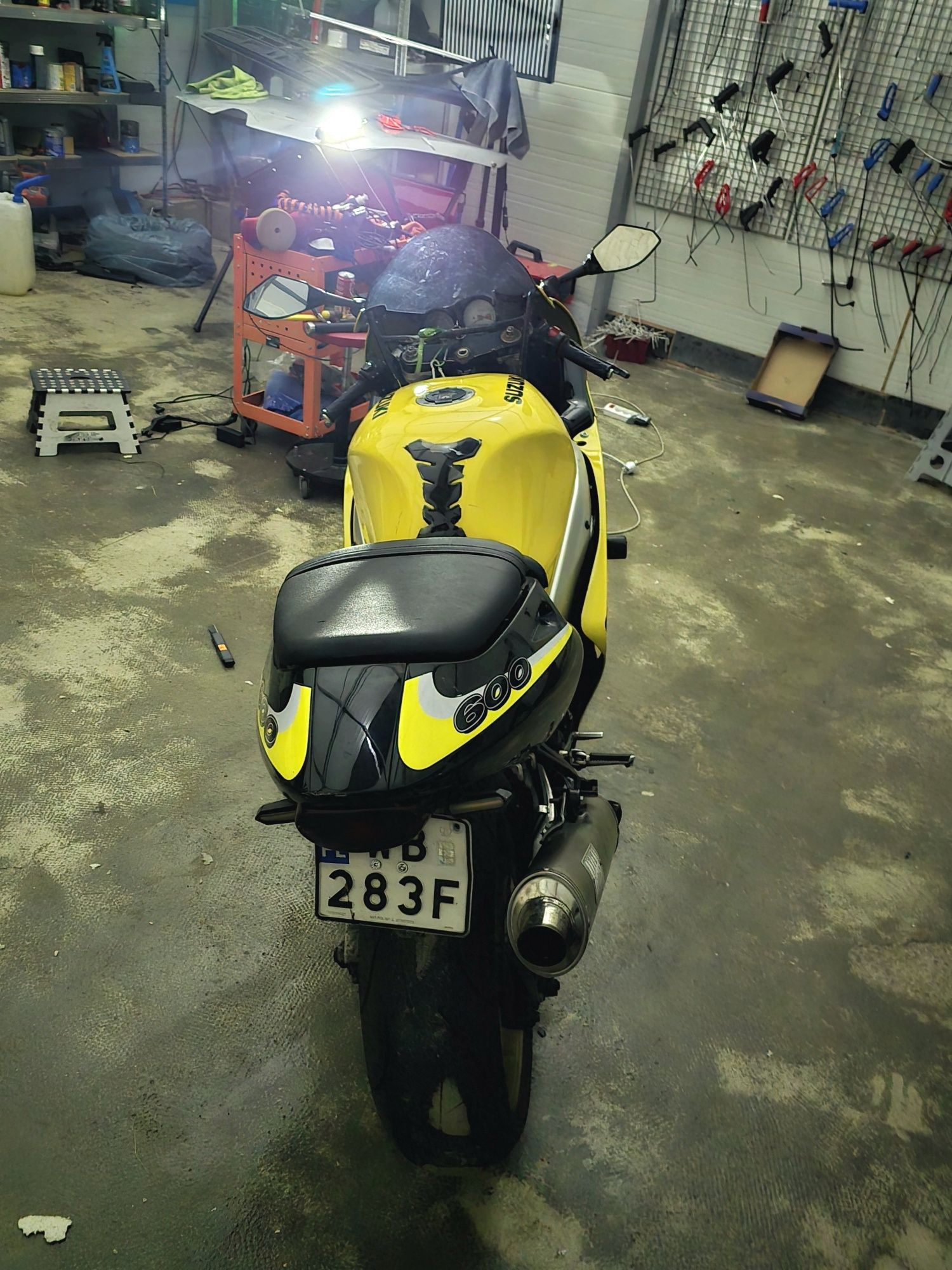 Suzuki GSX-R 750.