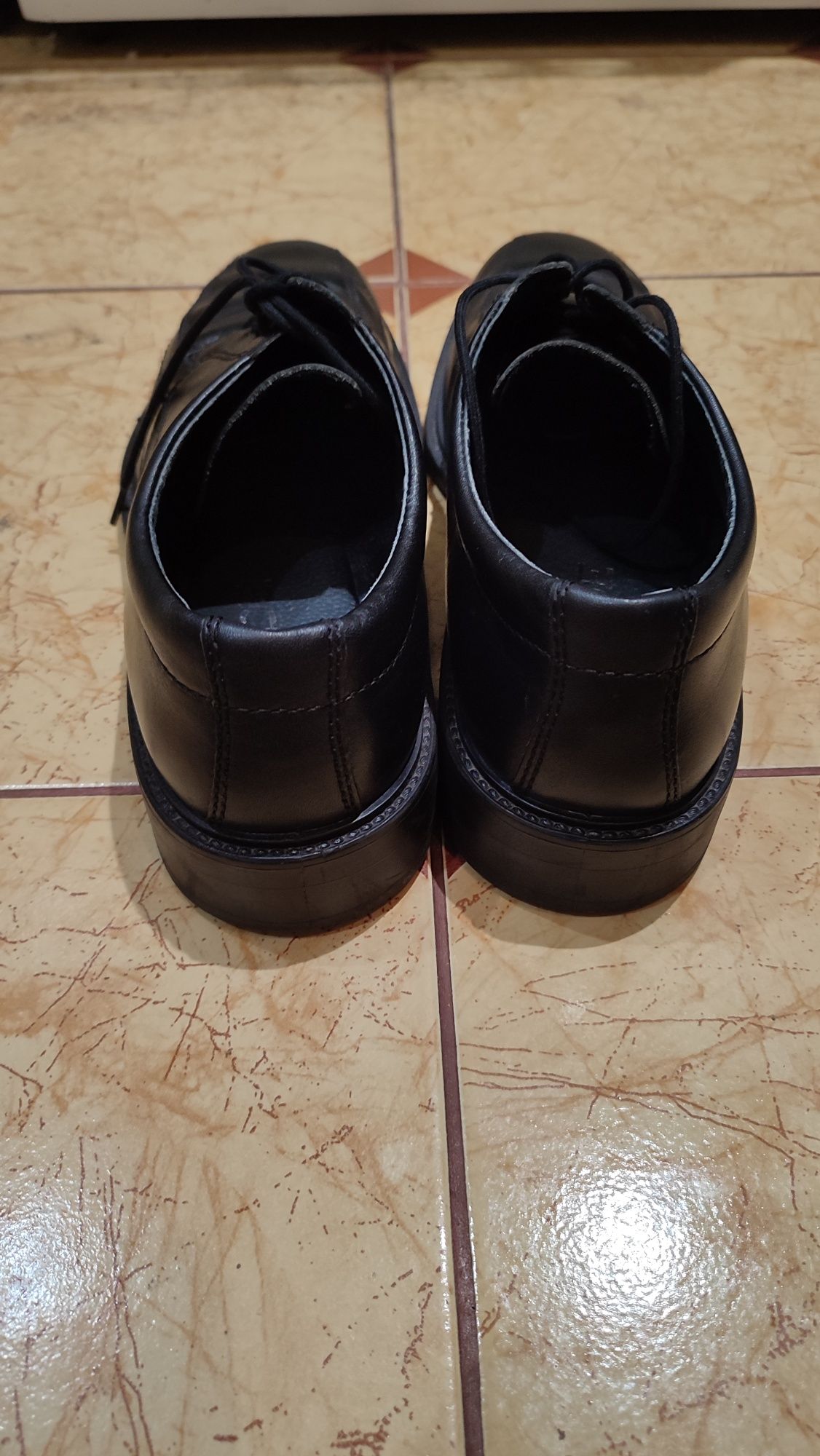 Туфлі чоловічі, шкіряні,ROHDE,10, довжина встілки 29см