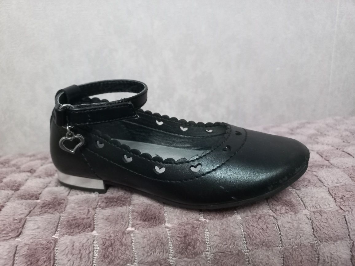 16,5 см стелька, 26 размер, чёрные туфли балетки для девочки