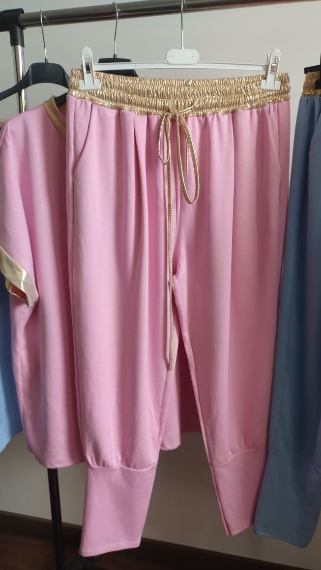 Komplet Damski Elegancki Zestaw Dresowy Nowy