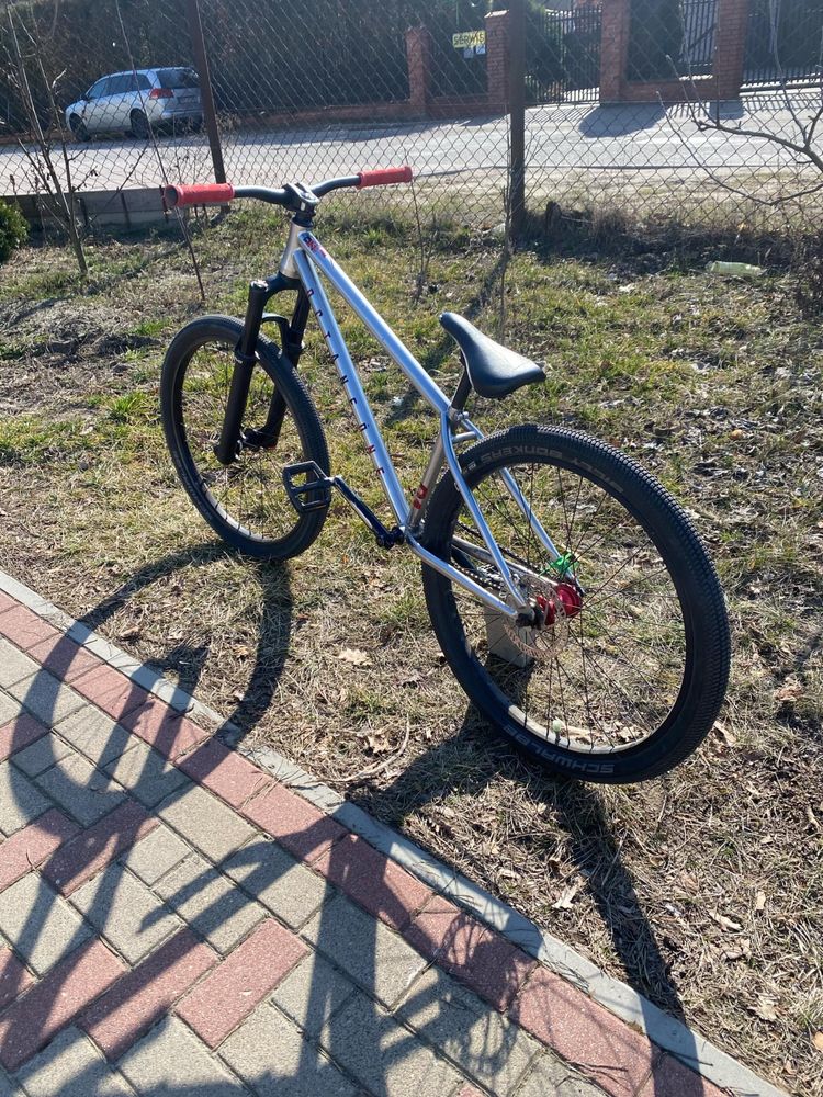 Mam na sprzedasz rower dirt octane one