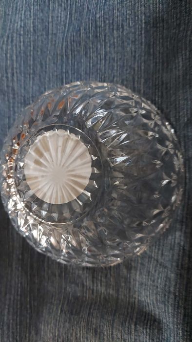 Salaterki szklane, średnica  13 cm