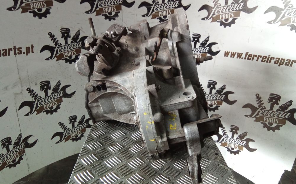 CAIXA DE VELOCIDADES FIAT STILO 1.9 JTD S/ REF