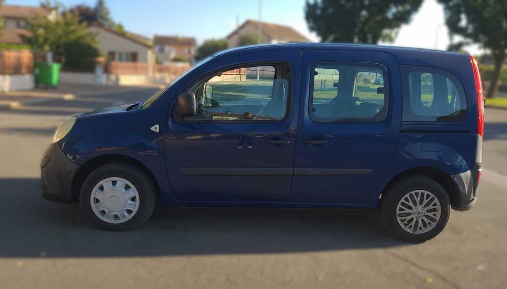 Viatura Adaptada 4Lugares + Cadeira de Rodas – Legalizada com Garantia