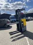Atlet  AJN 13600 штабелер