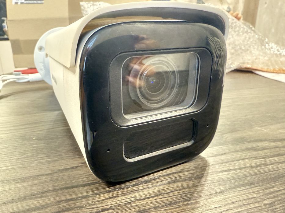 камера Hikvision