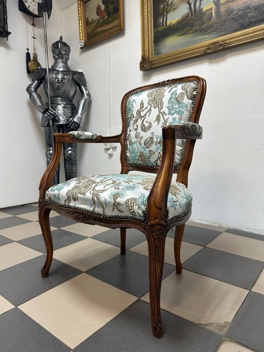 Стіл журнальний мармур стол мрамор 3690 крісло дерево кресло 3691