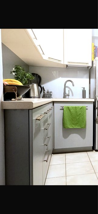 Zestaw mebli kuchennych