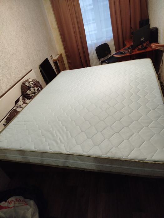 Матрас безпружинный