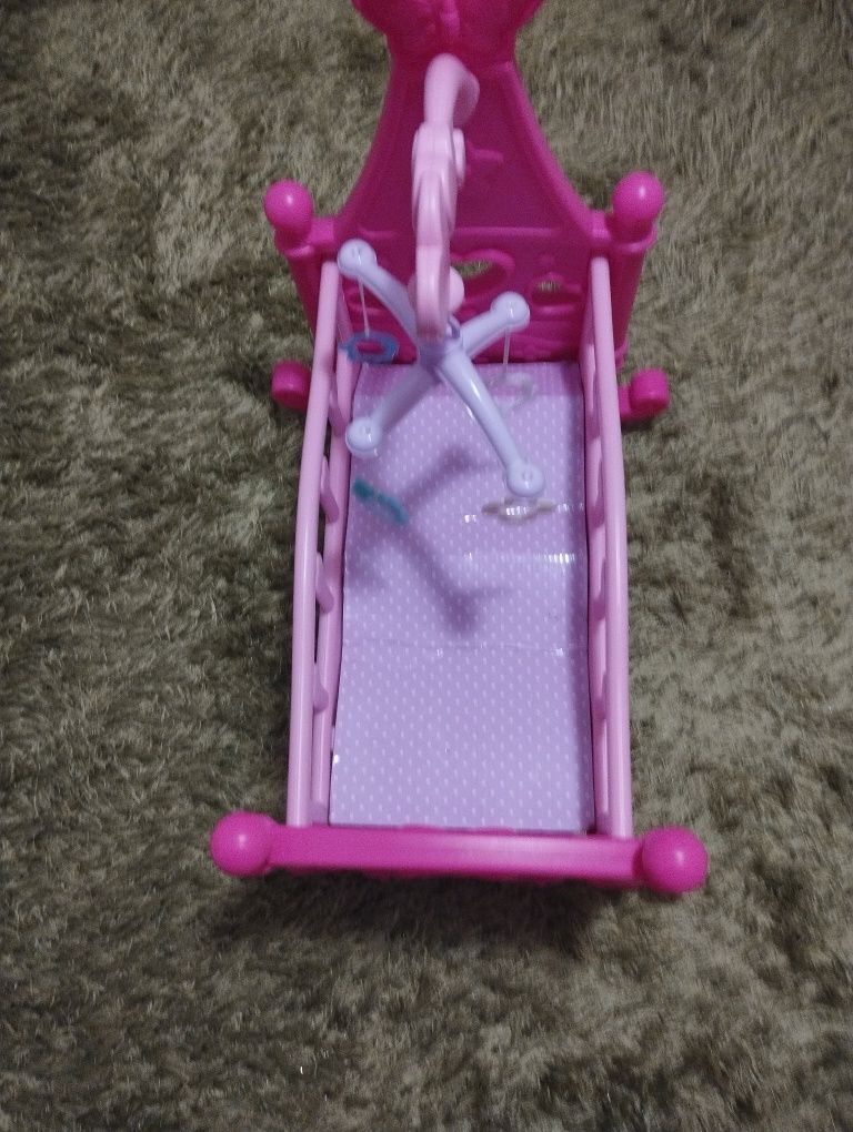 Cama +cadeira  de coner