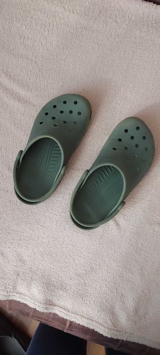 crocsy chłopięce Crocs, r. J4 (36)