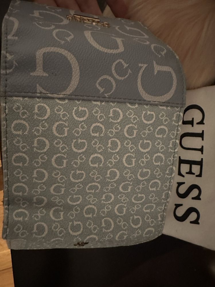 Porta Moedas Guess