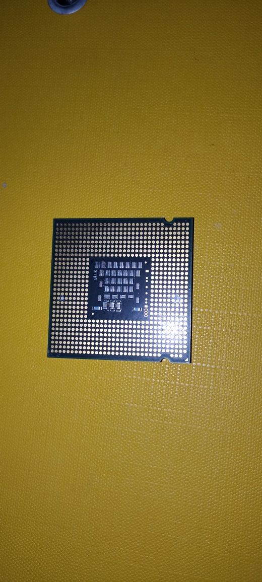 PROCESOR INTEL XEON 3040 1.86GHz 2MB 1066 LGA775